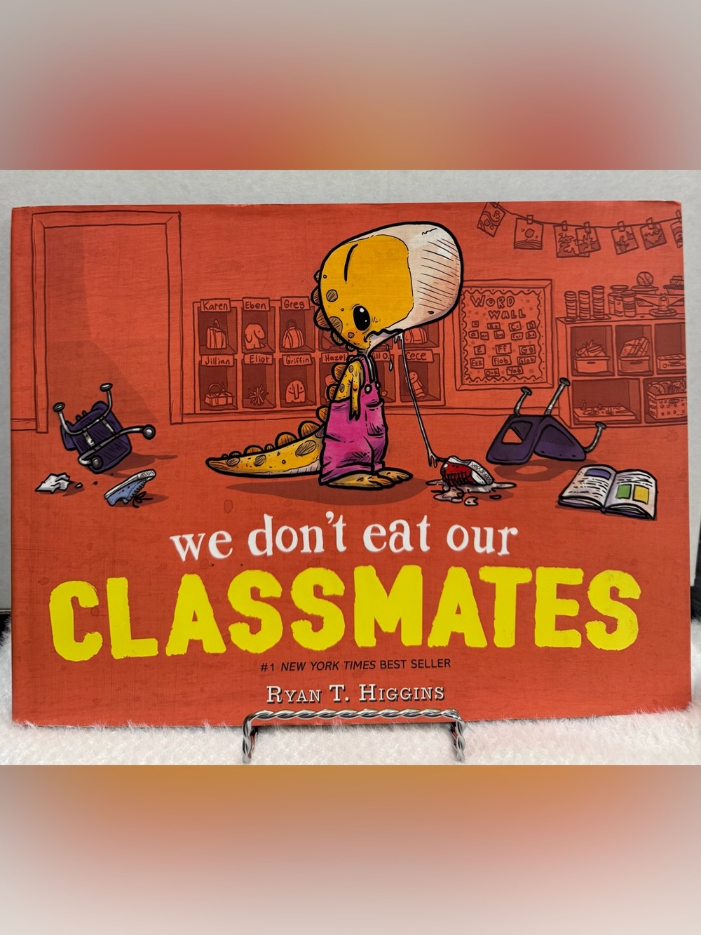 Ryan T. Higgins We Don't Eat Our Classmates